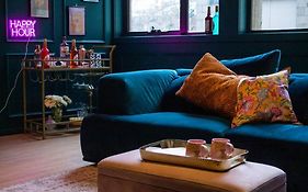 The Greeen Room